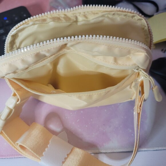 Meyfancy Cross Body Fanny Pack Unisex (in Mellow Yellow) - Picture 2 of 4